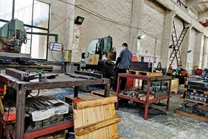 安裝折彎?rùn)C(jī)夾模具時(shí)的五大注意事項(xiàng)，你知道嗎？