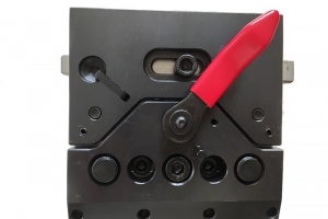 南通折彎?rùn)C(jī)快夾